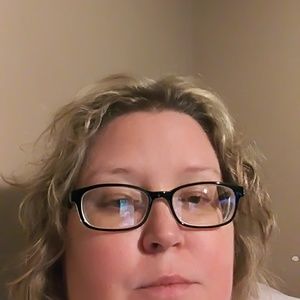 Meet your Posher, Leslee